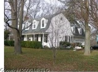 100 Walnut Ln, Elkton, MD 21921