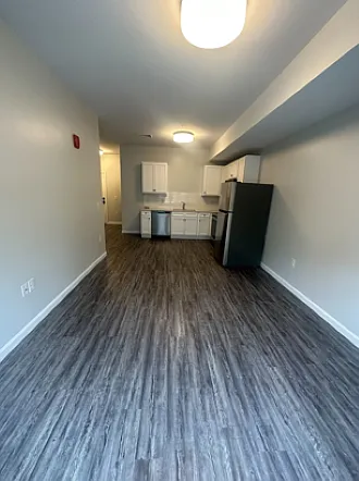 135 Waterman Ave #11 — Photo 3