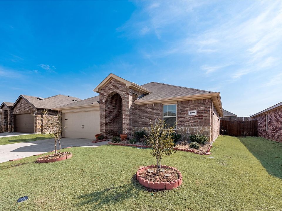 1st image of 2108 Tulipwood Dr