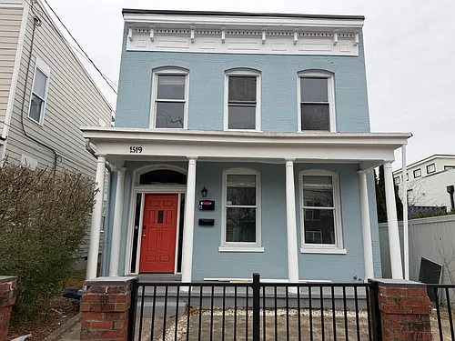 1519 W Cary St #B Photo 1