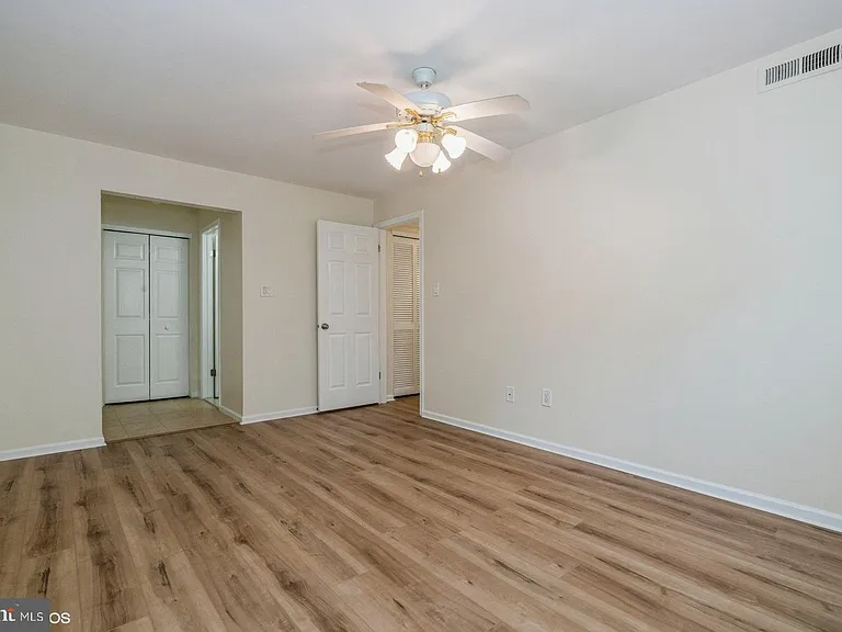 35019 Bennett Pl — Photo 10