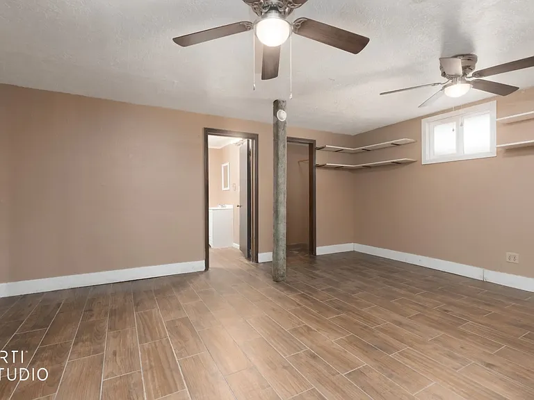 233 W Mesquite Blvd #HOUSE — Photo 12
