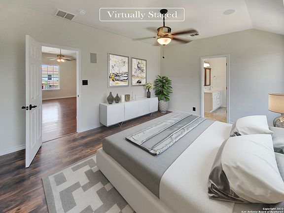 4th image of 4831 Dahlia Terrace