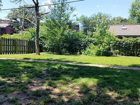 4th image of 1000 Geyer Ave