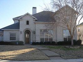1st image of 4504 Huntwick Dr