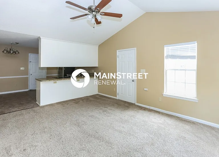4800 Farmview Dr — Photo 7
