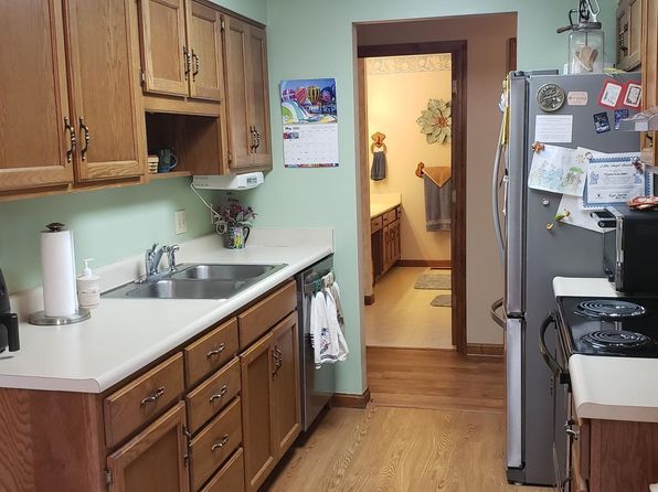 843 Freedom Dr, Seymour, IN 47274