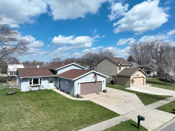 3620 W Bradley Ct, McHenry, IL 60050