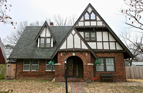1411 W Murdock St Photo 1