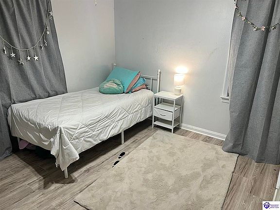 5th image of 606 Sunrise Ln