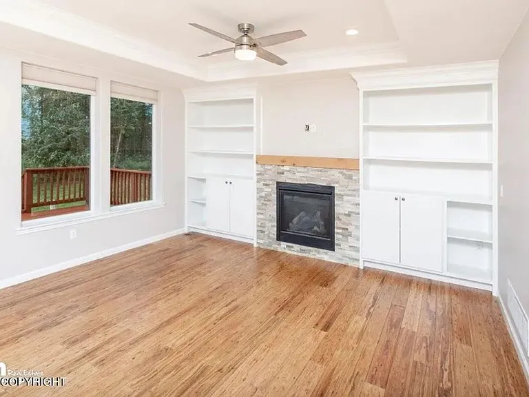 4750 W Kaylee River Cir — Photo 32