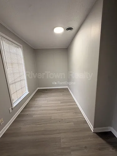 1174 Railton Rd Photo 1