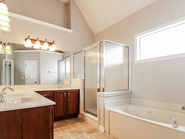 5327 Brookwater Cv S — Photo 13