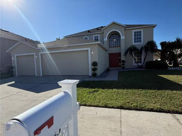 465 Fish Hawk Dr, Winter Haven, FL 33884