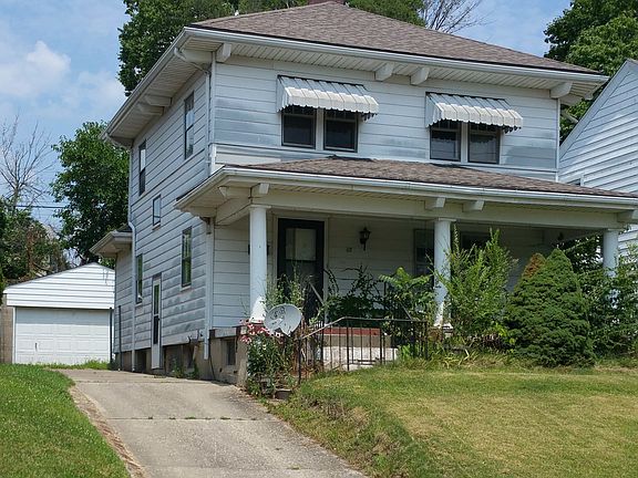 2nd image of 117 E Hillcrest Ave