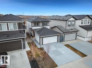 2838 152nd Ave NW, Edmonton, AB T5Y3Y8