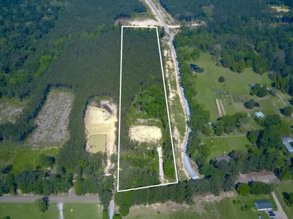 19405 Liberty Rd, Pride, LA 70770