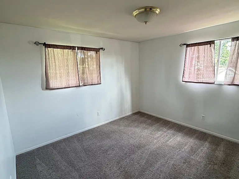 4010 Hobson Rd — Photo 22