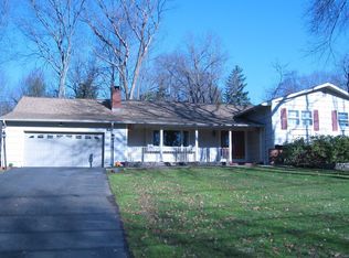 1 Wychwood Way, Warren, NJ 07059