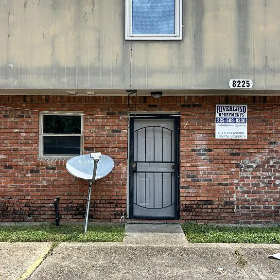 8225 Stern Ave #B — Photo 3