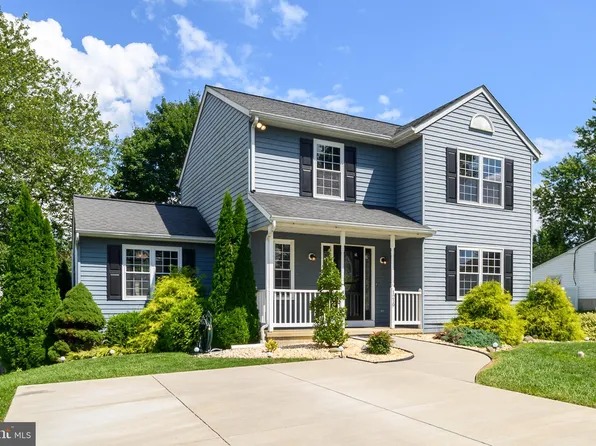 1219 N Carroll St, Hampstead, MD 21074