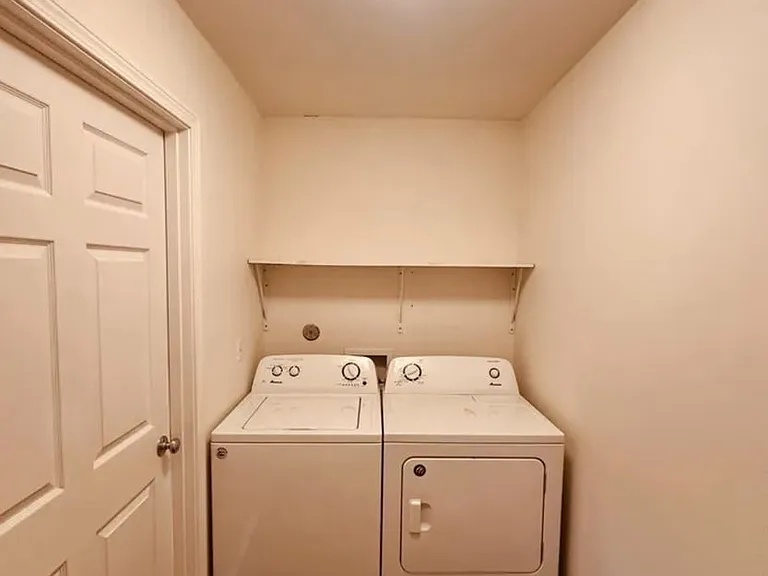 4542 W Amanda Dr — Photo 11