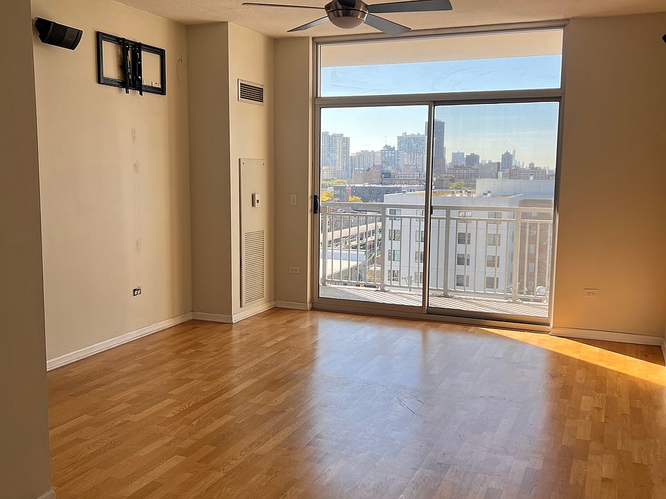 1st image of 1134 W Granville Ave #908