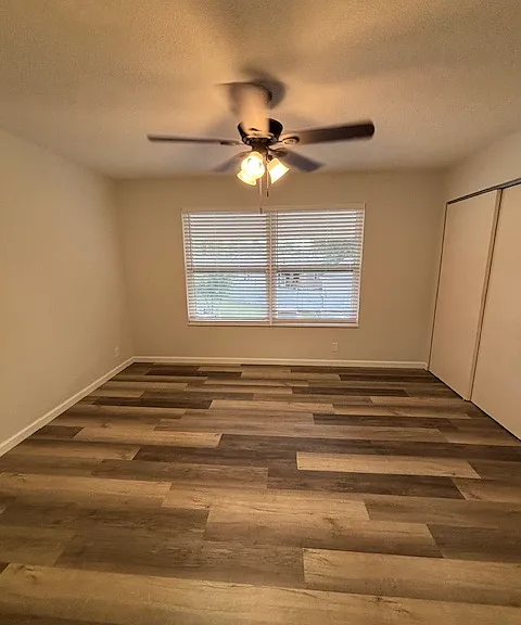 2734 Center St #D — Photo 2