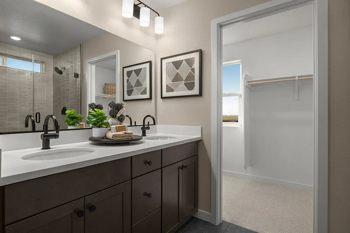3 bed, 2.5 bath, 1708 sqft, $3,350 — Photo 4