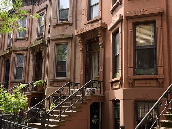 186 17th St, Brooklyn, NY 11215