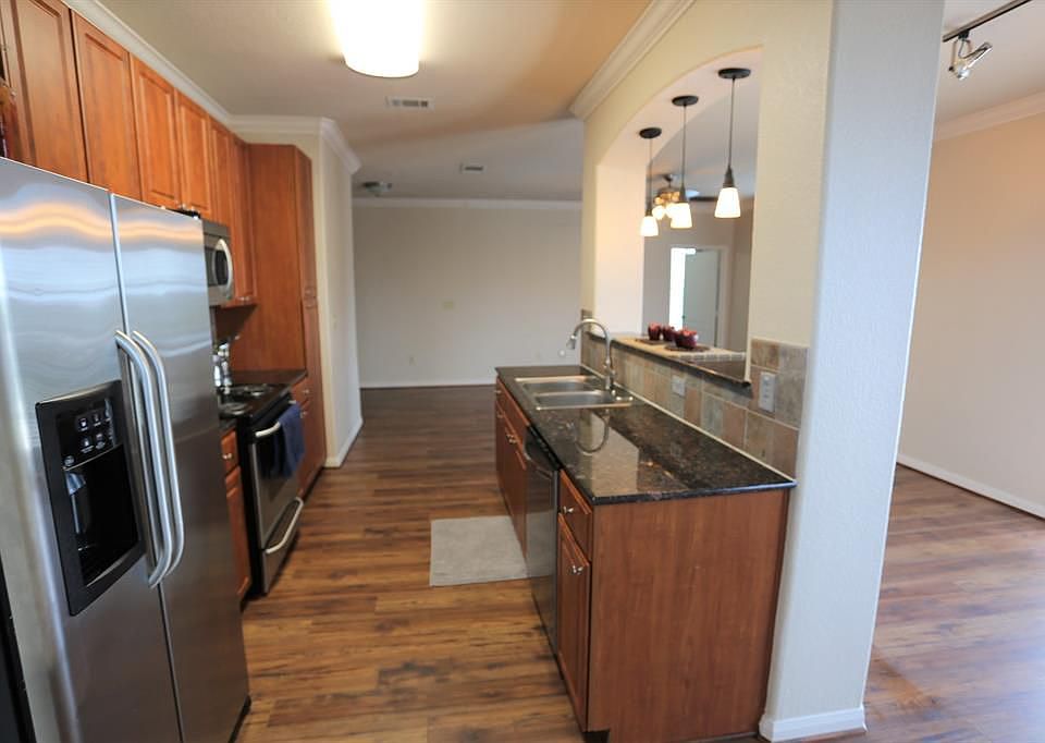 1st image of 1711 Old Spanish Trl APT 425