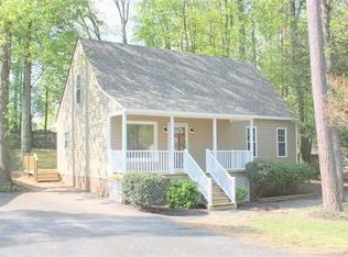 6612 Mason Valley Dr, North Chesterfield, VA 23234