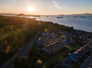 6738 Dickinson Rd #107, Nanaimo, BC V9V1T3