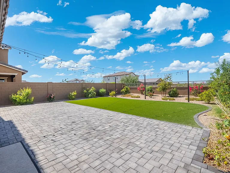 3110 E Hayfield Way — Photo 14