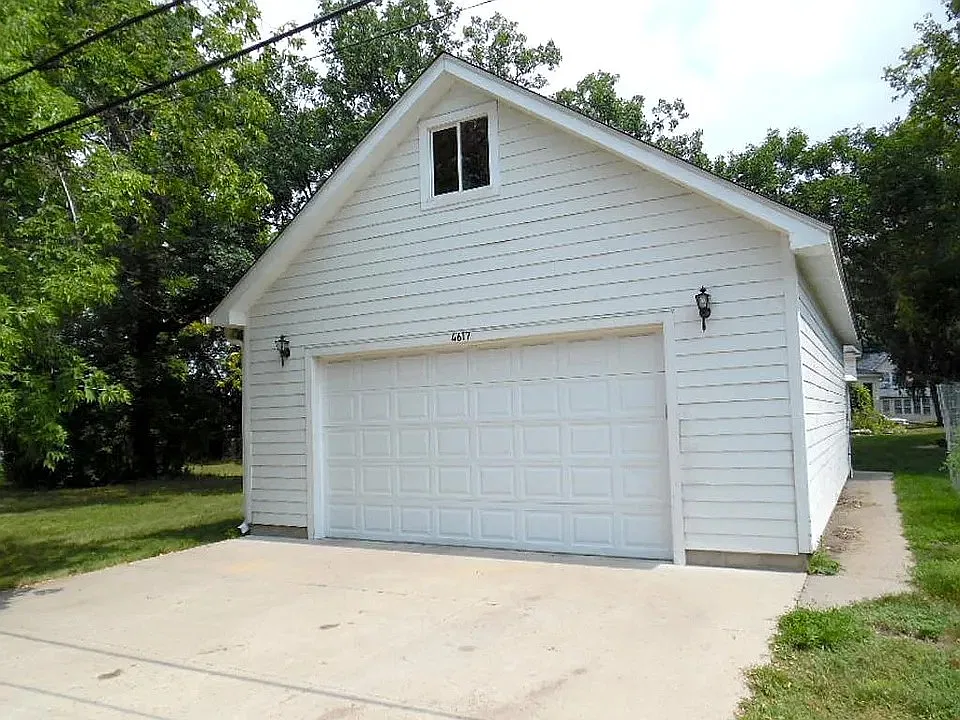 Shady Ln, White Bear Lake — Photo 2