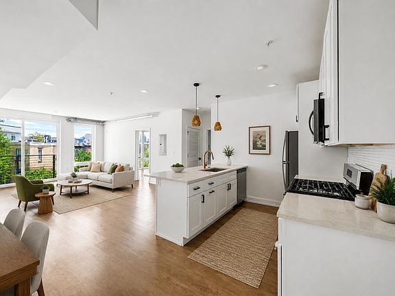 2nd image of 1614 Ridge Ave #206