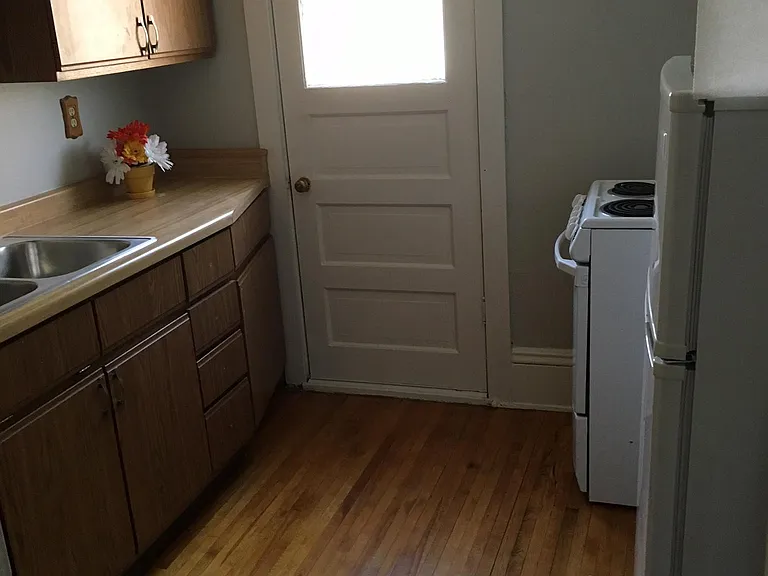 3856 Nicollet Ave — Photo 6