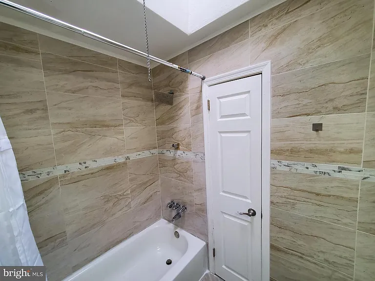9031 Convent Ave — Photo 21
