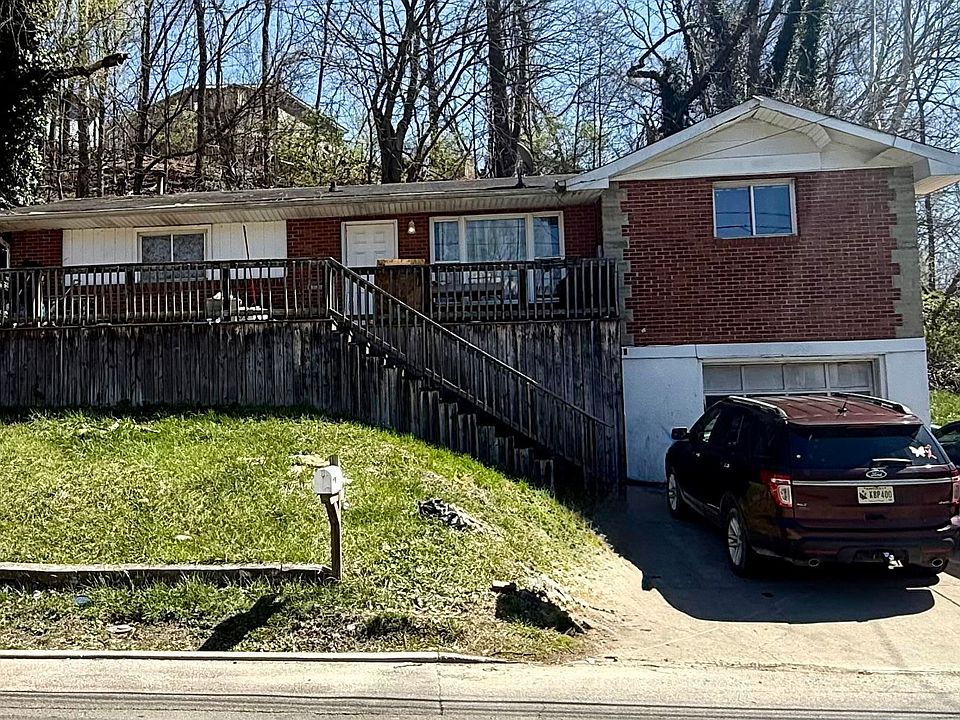 1st image of 1730 Oakview Rd