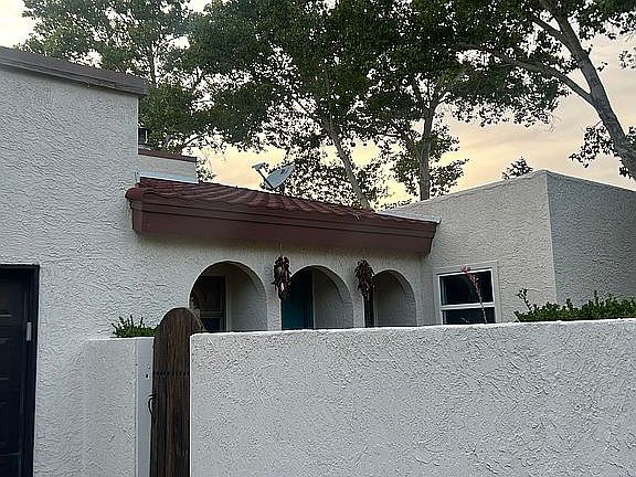 2nd image of 72 Brentwood Rd