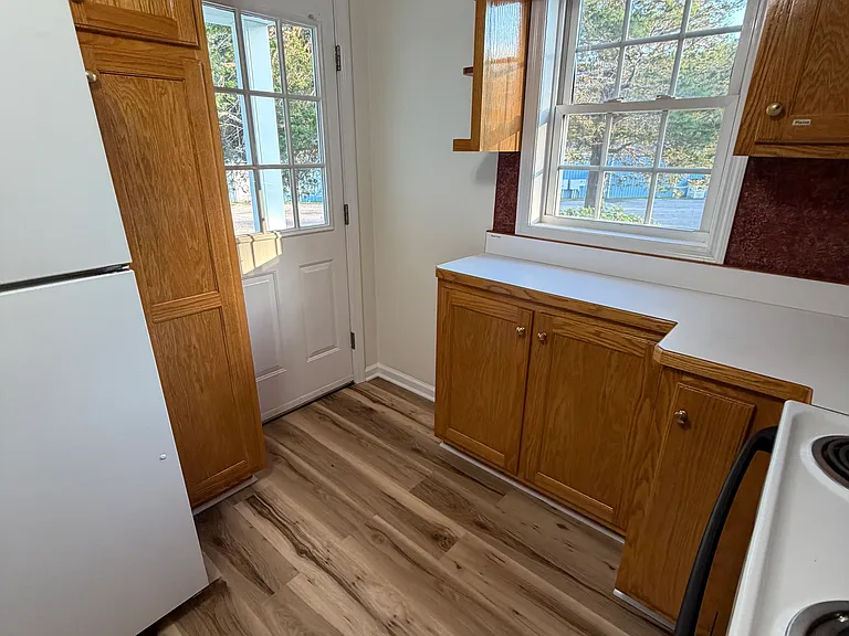 10891 Franklin St — Photo 8