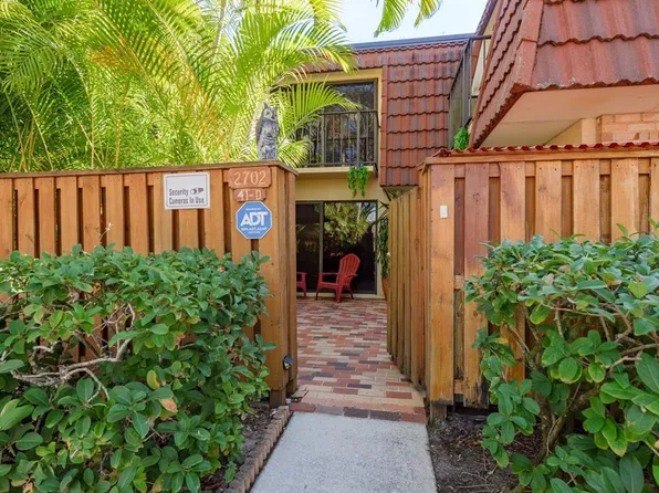 2702 14th Ct, Palm Harbor, FL 34684