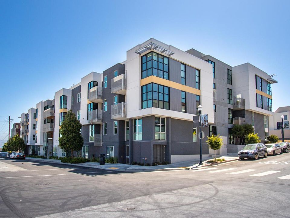 1st image of 451 Donahue St Unit 301