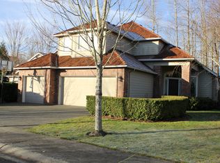 1105 271st Ave SE, Sammamish, WA 98075