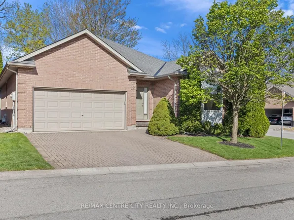 448 Commissioners Rd E #5, London, ON N6C 2T7