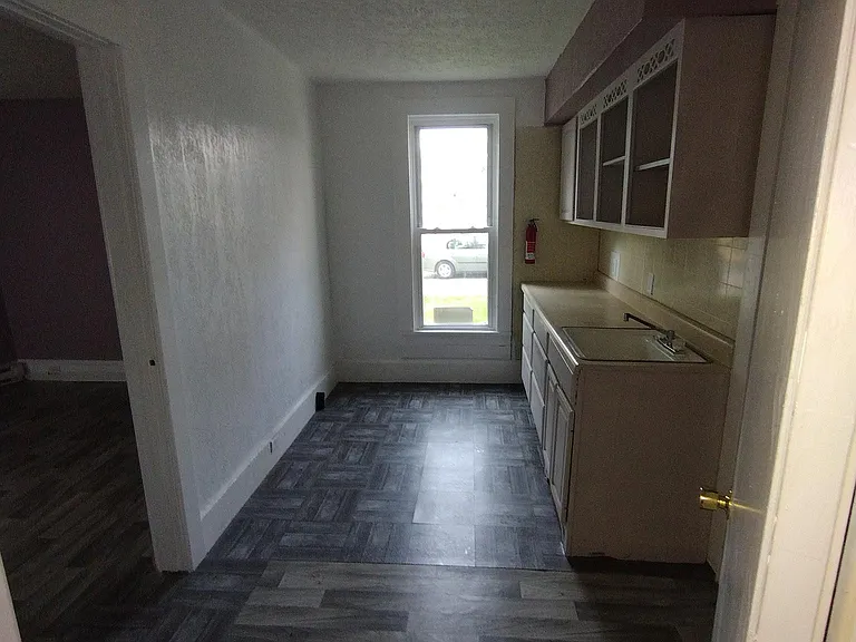 418 Harbor St #5 — Photo 4