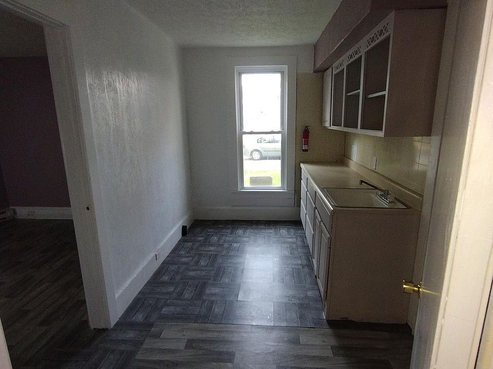 418 Harbor St 418 Harbor St Conneaut OH Zillow