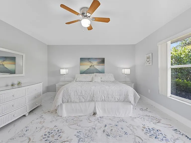 3605 Corinthian Way — Photo 8