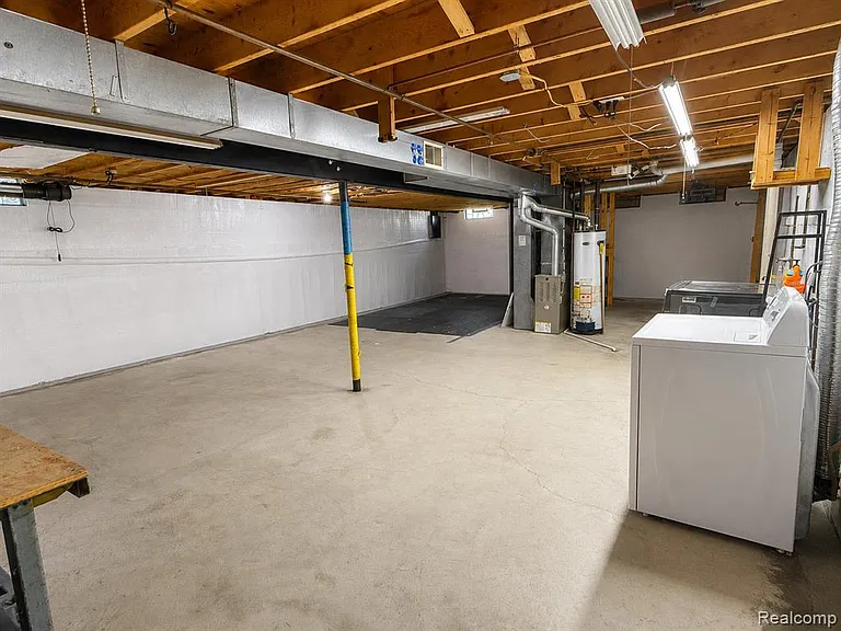 23400 Reynolds Ave — Photo 24