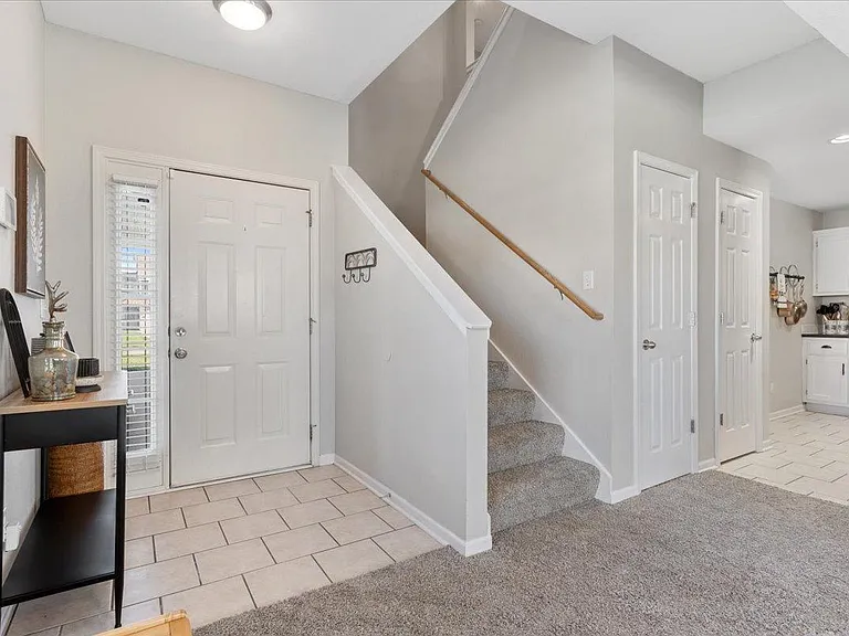 461 Dogwood Ct — Photo 16